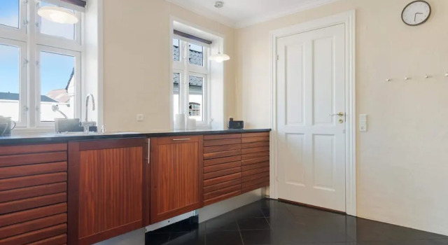 4 Star Holiday Home in Lokken, Réserver Hôtel Hôtels à Vestjylland avec parking, Parking