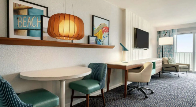 Номер Standard с балконом и oceanfront DoubleTree by Hilton Ocean City Oceanfront