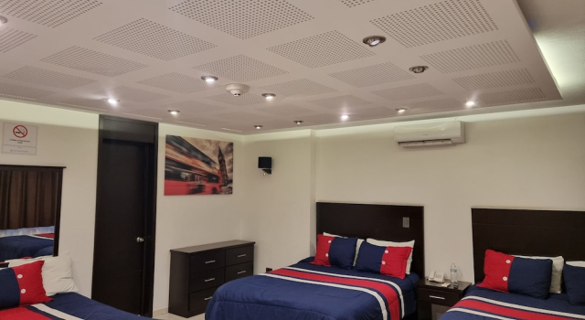 Standardní Třílůžkový pokoj Hotel Grand Elizabeth