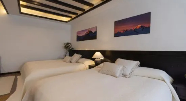 Семейный люкс Lijiang Dayanli Jianshan Designer Homestay (Mufu Branch)