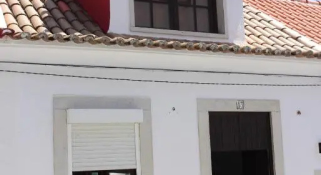 Refúgio da Vila Santiago, Book Hotel Sesimbra 