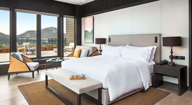 Семейный номер Standard Hilton Ningbo Dongqian Lake