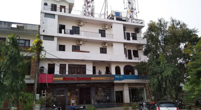 OYO 22605 Hotel Redstone, Varaa Hotelli Faridabad Haryana