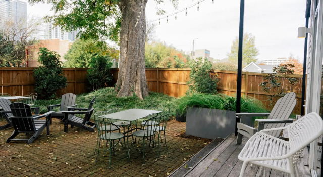 Guest House Raleigh - Adults Only