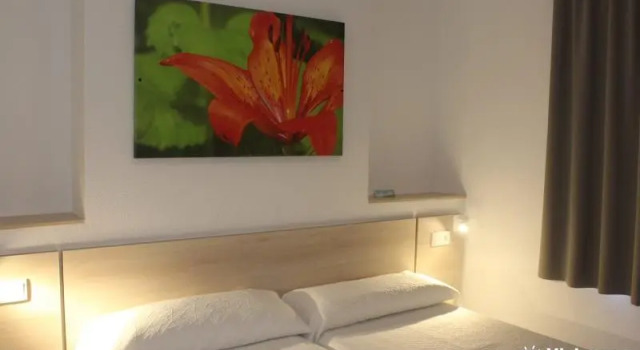 Четырёхместные апартаменты c 1 комнатой с балконом Apartamentos Vistamar