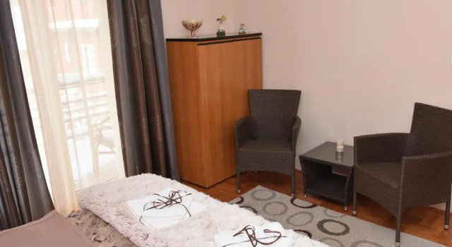 Blue House Apartment, Buchen Sie Ferienwohnung Niš Zentralserbien