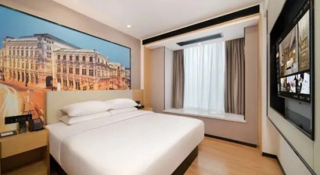 Люкс Vienna International Hotel (Shanwei High-speed Railway Station)
