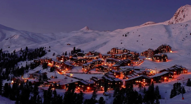 Belle Plagne Apartment on Slopes With 3 Rooms for 6 People of 40 mÂ² Cal08, Забронировать Апартаменты/квартира Бель-Плань Ла-Плань-Тарантез