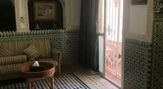 Полулюкс Malabata Guest House