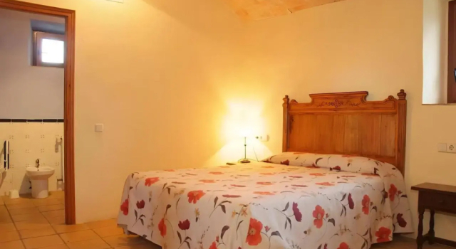 Can Casadellà, Réserver Hôtel Serra de Daró 
