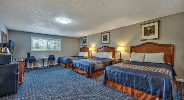Lake Ridge Hotel