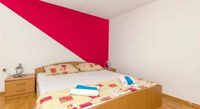 House Perkušić, Rezerwuj Hotel Marusici Split Region