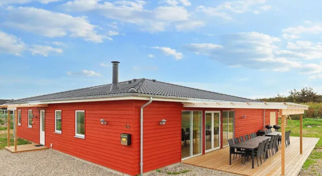 Коттедж 18 Person Holiday Home in Lokken