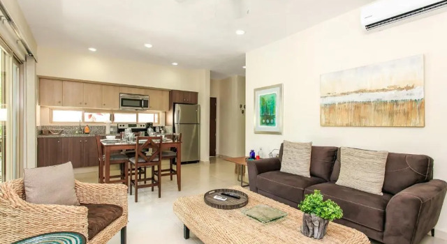 Condo Complex with an Alluring Pool & Tropical Vibes by Stella Rentals