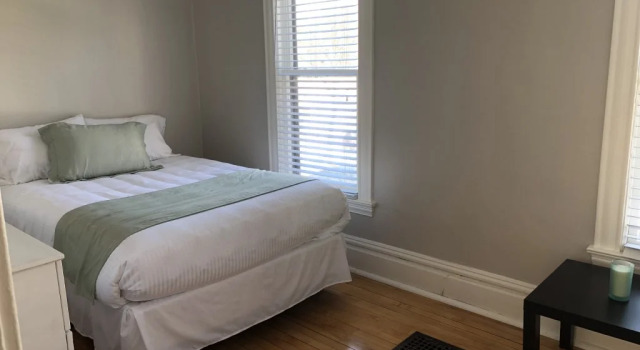 Midtown Manor