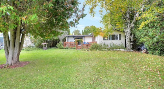 Rustic Cottage w Heating Kitchen Canal Lake, Varaa Lomakoti Kawartha Lakes Ontario