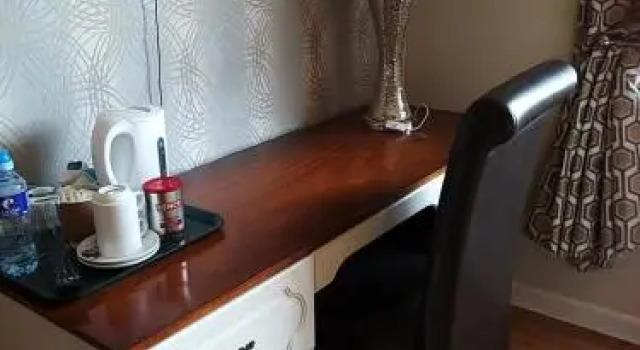 Westhouse Cafe N39 E0A6, Забронировать Отель Отели Уэстмит 3 звезды, 3*