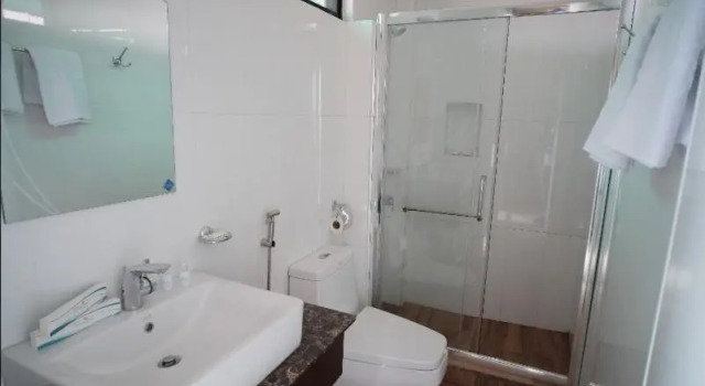 Трёхместный номер Standard с балконом Luisita Central Park Hotel
