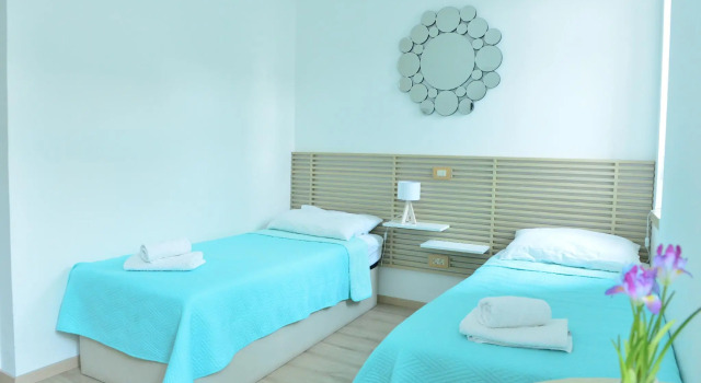 Studio Iris on Rokova St.-5 min to Split Old Town, Prenota Appartamento Splitska 