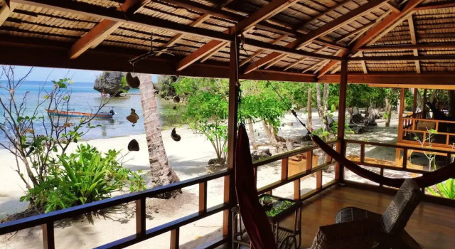 Бунгало Deluxe Harmony Bay Resort and Dive Center