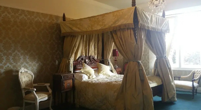 Superior Sviitti The Gothic Mansion