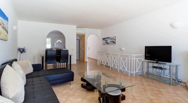 Апартаменты Elizabet Modern Apartment in the Heart of the Ci