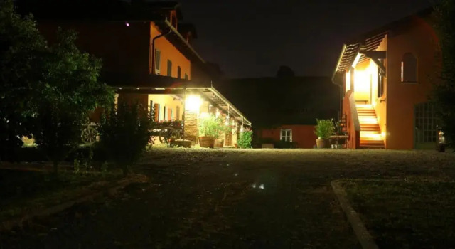 Cascina dei Giacinti, Забронировать Отель Отели Пьемонта с бассейном, Бассейн