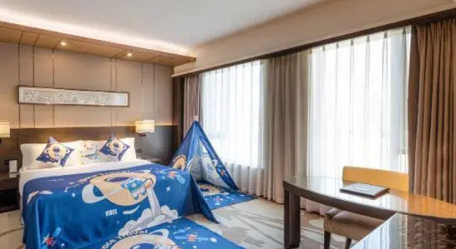 Семейный люкс Chongqing Fuling Huajing Wenlan Hotel