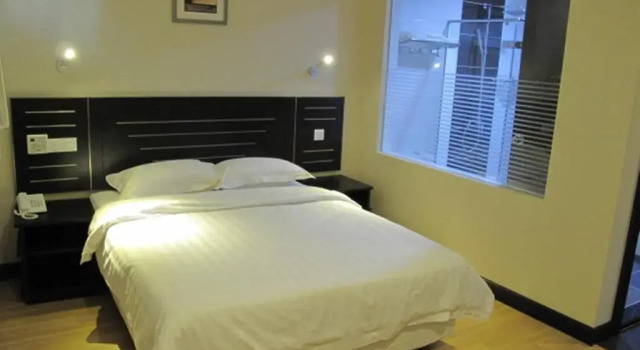 Двухместный номер Standard Labuk Hotel