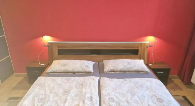 FeWo Schwerin-Zippendorf, Rezervasyon Otel Schwerin Schweriner See