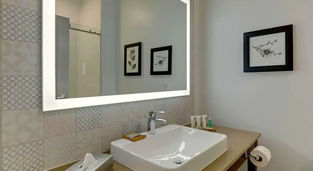 Четырёхместный семейный номер Standard Country Inn & Suites by Radisson, Cumming near NorthSide Hospital Forsyth