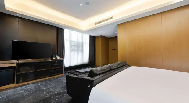 Двухместный номер Deluxe Ramada by Wyndham Wuhan Hankou