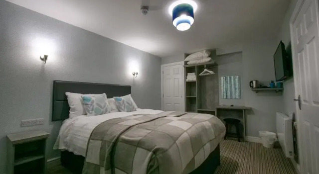 Номер Standard The Royal Hotel and Bar