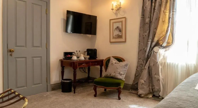 The Coach and Horses, Забронировать Отель Отели Клайтеро 3 звезды, 3*