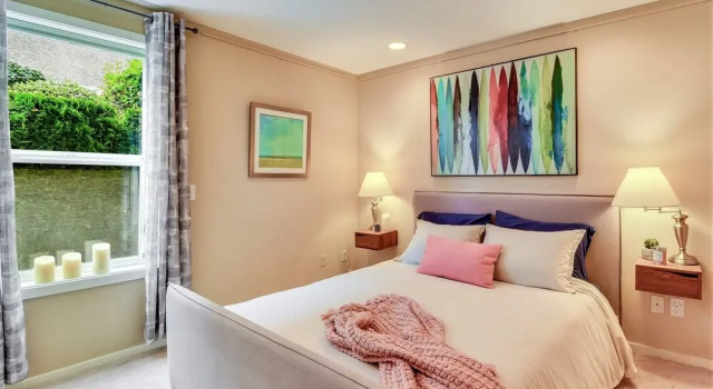 Lake View on Dexter - Two Bedroom Condo