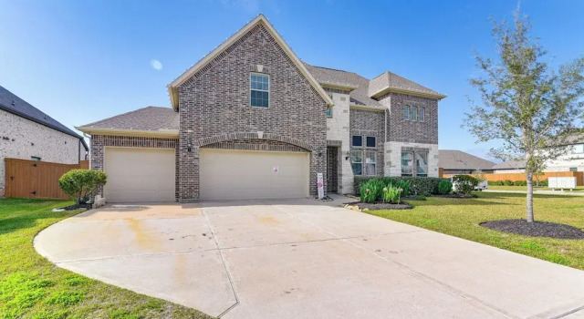 Games, Films & Outdoor Fun: Luxe Home in La Marque, Book Hotel La Marque Texas Gulf Coast