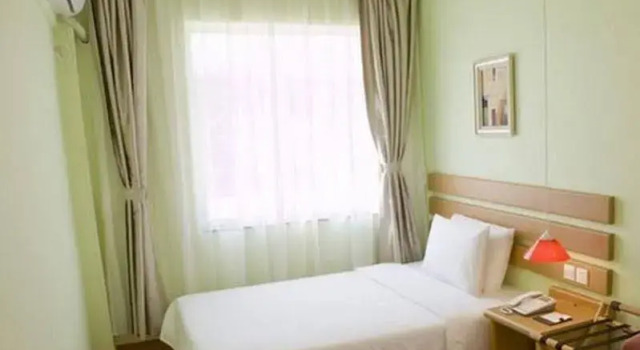 深圳聚龙湾酒店, Boek Hotel Hotels in Guangdong met parkeren, Parkeren