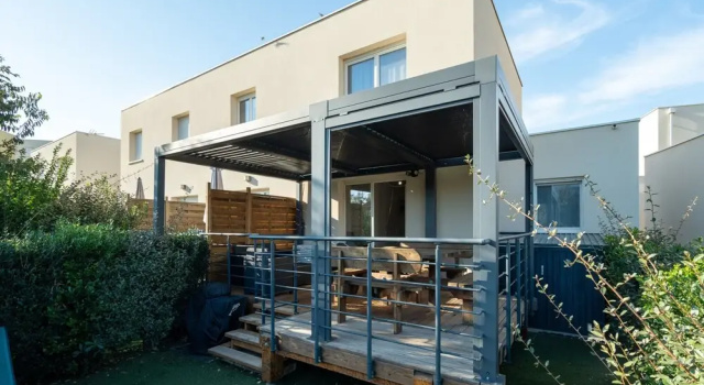 Spacious Villa by Valras Beach