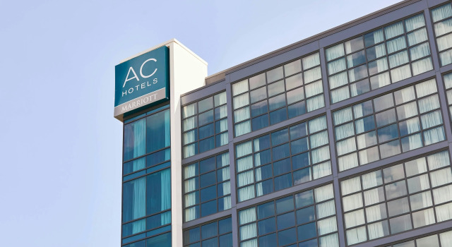 AC Hotel by Marriott Huntsville Downtown