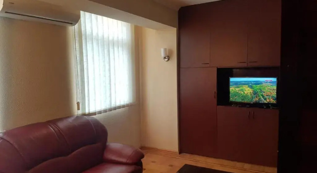 Chekin Imereti, Reserva ahora Hotel Gamarjveba Kutaisi