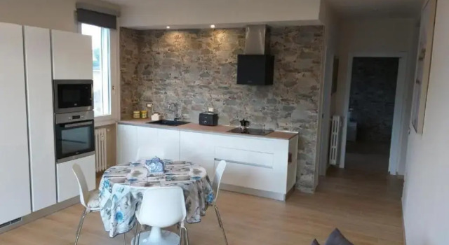 Апартаменты Deluxe Marialuisas Home - Le Rive Del Lago