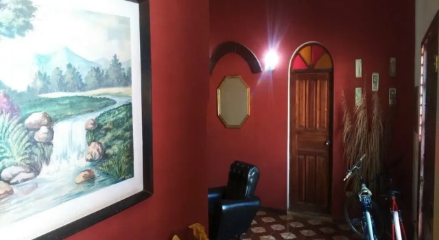 Hostal Esquerra 289 TRINIDAD, Boek Hotel Trinidad Sancti Spiritus