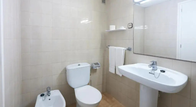 Одноместный номер Standard с балконом Hotel Miami Calella - El de siempre, como nunca