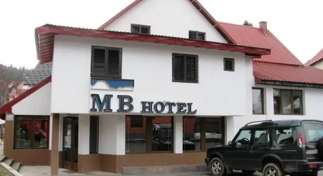 MB Hotel, Забронировать Отель Отели Жабляк с завтраком, Завтраки