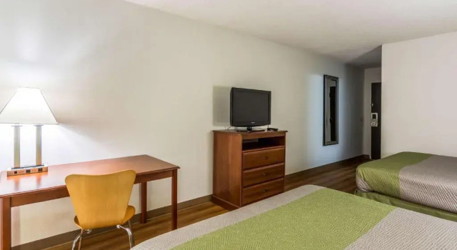 Четырёхместный номер Standard Motel 6 Petersburg, VA - Fort Lee