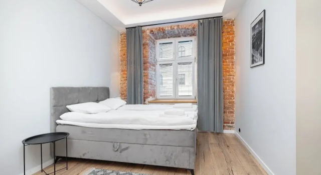 RentPlanet - Apartamenty przy Piotrkowskiej, Prenota Appartamento Łódź Lodz