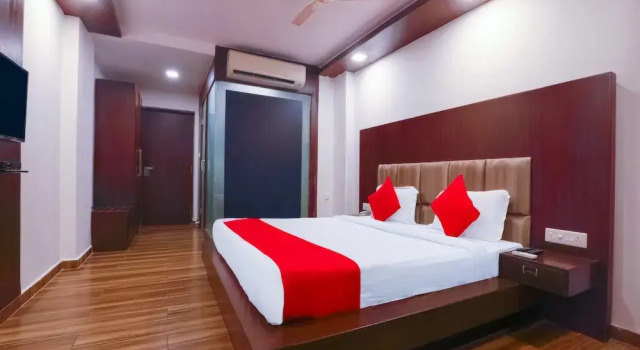 Hotel Supreme Vizag, Rezerwuj Hotel Hotele w Andhra Pradesh z parkingiem, Parking
