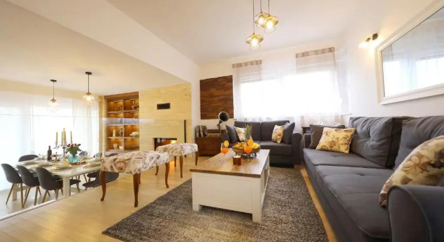 Апартаменты Rooftop pool & terrace - Villa Bellavista
