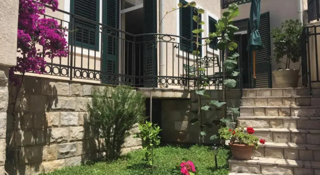 Apartments Villa Lazic, Забронировать Апартаменты/квартира Отели Булярицы с парковкой, Парковка