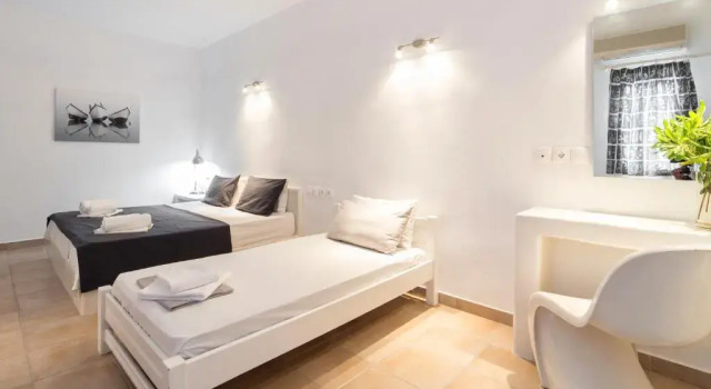 Villa Irena, Prenota Villa Naoussa Paro
